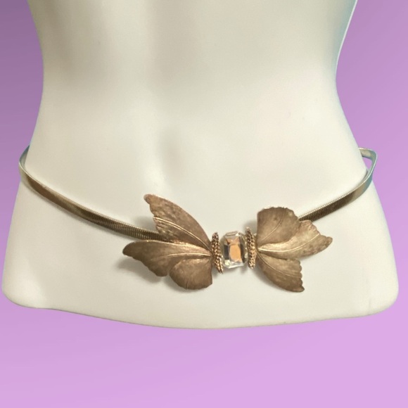 Silver Tone Flower Stretch Belt - Picture 3 of 10